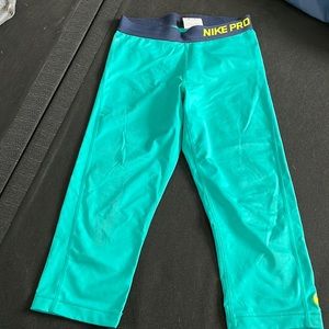 Nike Pro compression workout pants